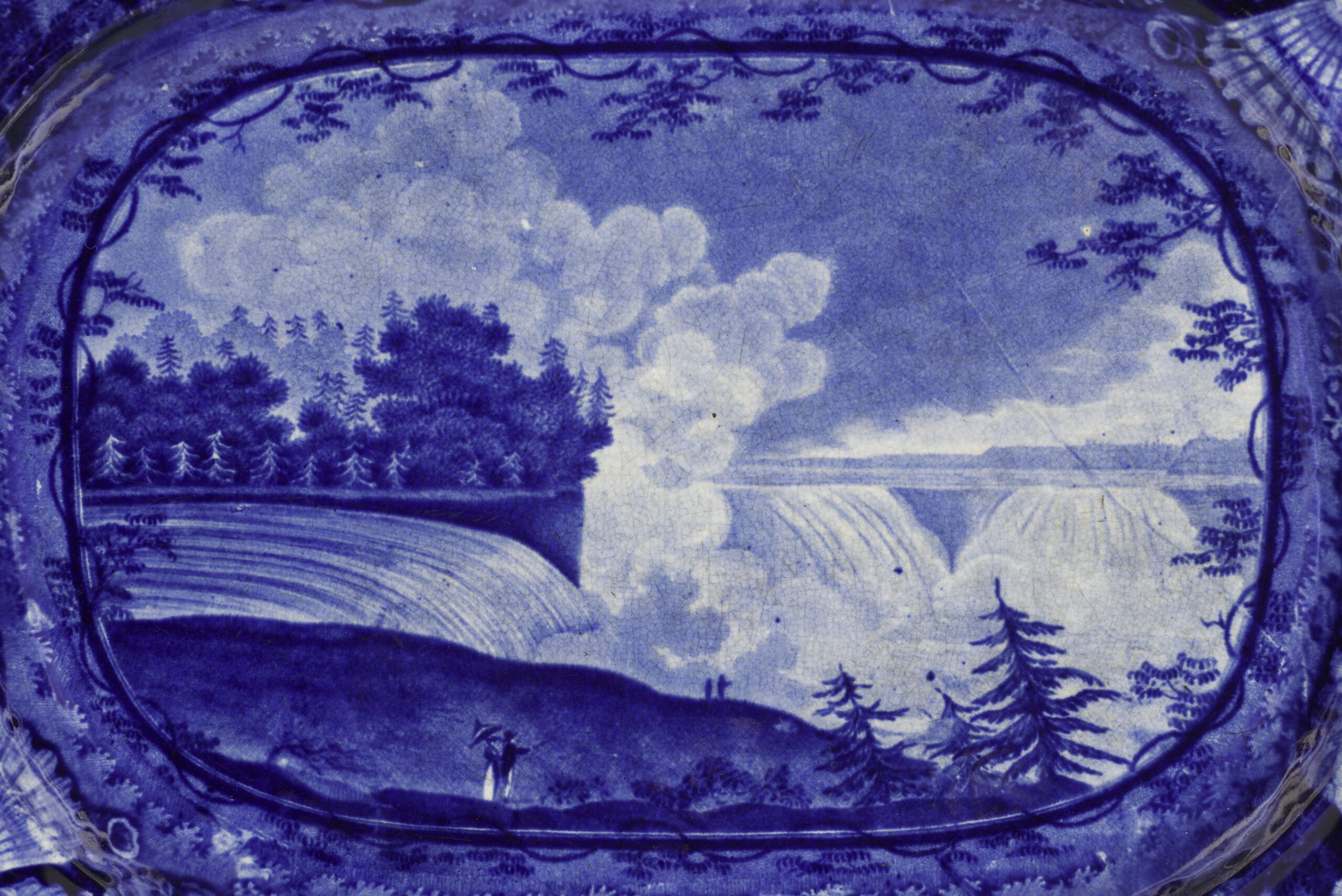 niagra falls transferred onto a plate